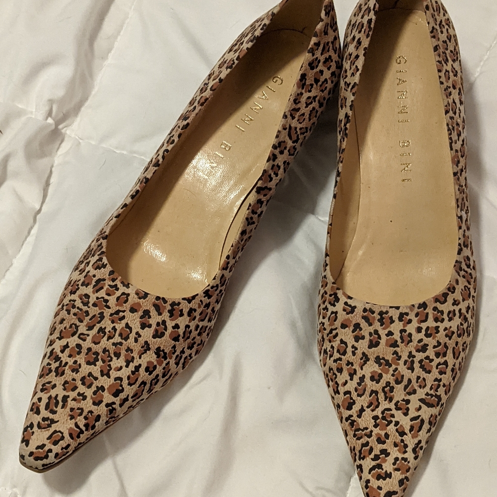 Gianni Bini Cheetah Heels**Never Worn**NWOT